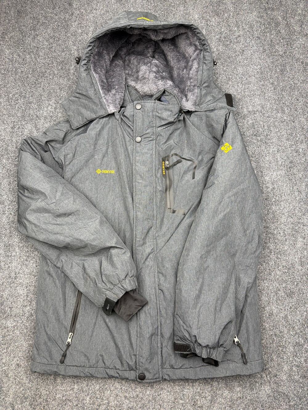 GEMYSE Ski Jacket Coat w/ Removable Hood Gray Size Medium